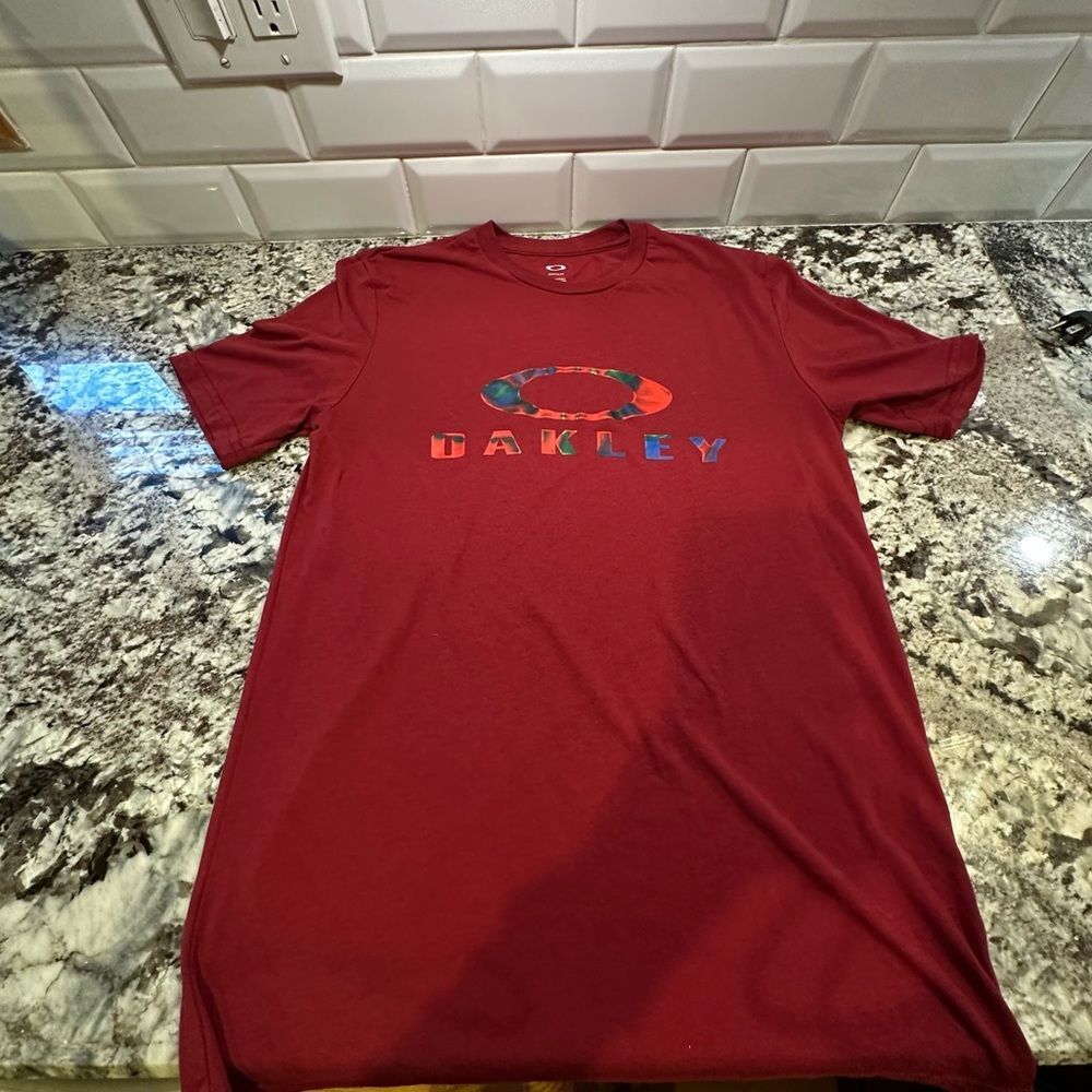 Oakley Shirt Men’s Size Small